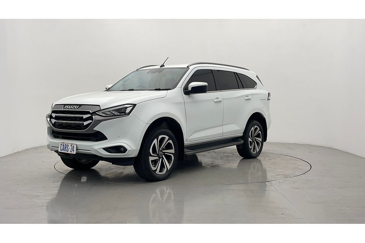 2022 Isuzu MU-X LS-T