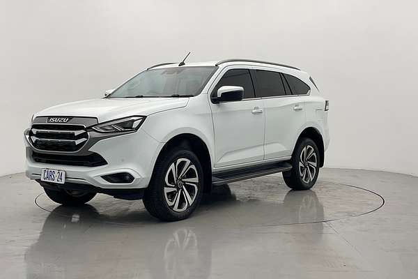 2022 Isuzu MU-X LS-T