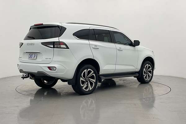 2022 Isuzu MU-X LS-T