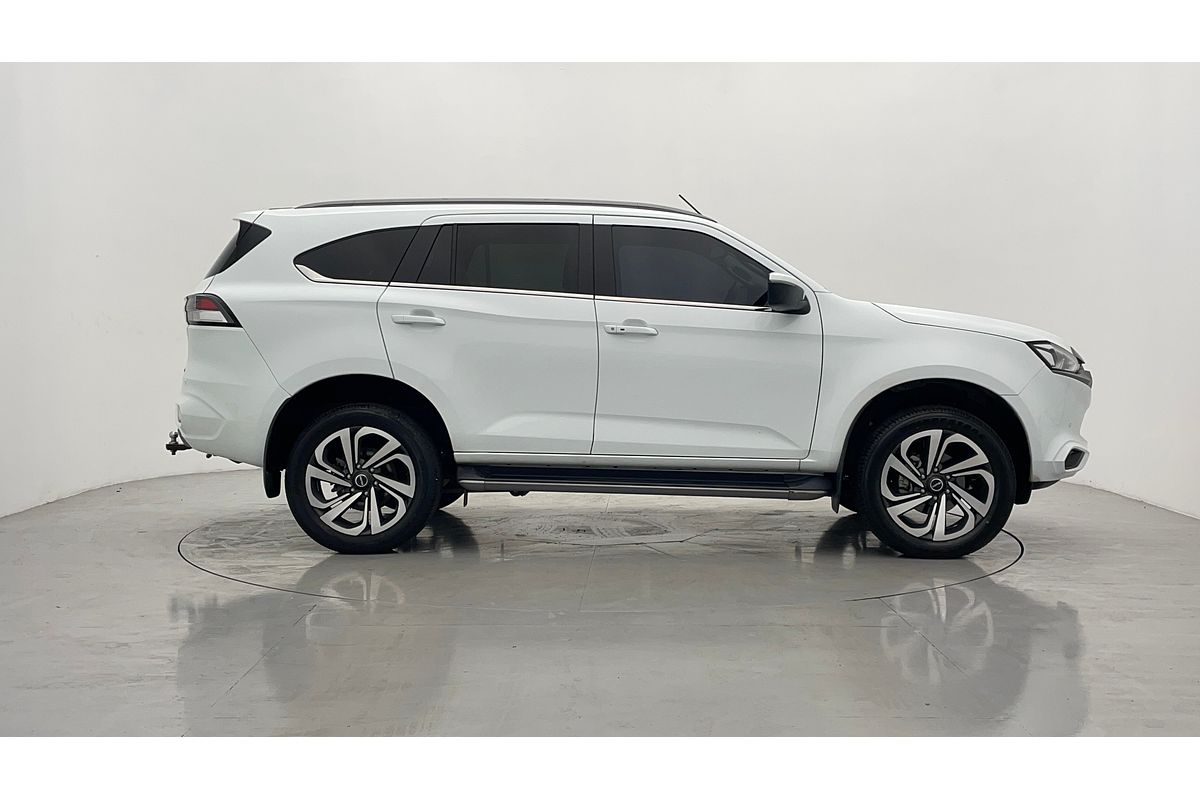 2022 Isuzu MU-X LS-T