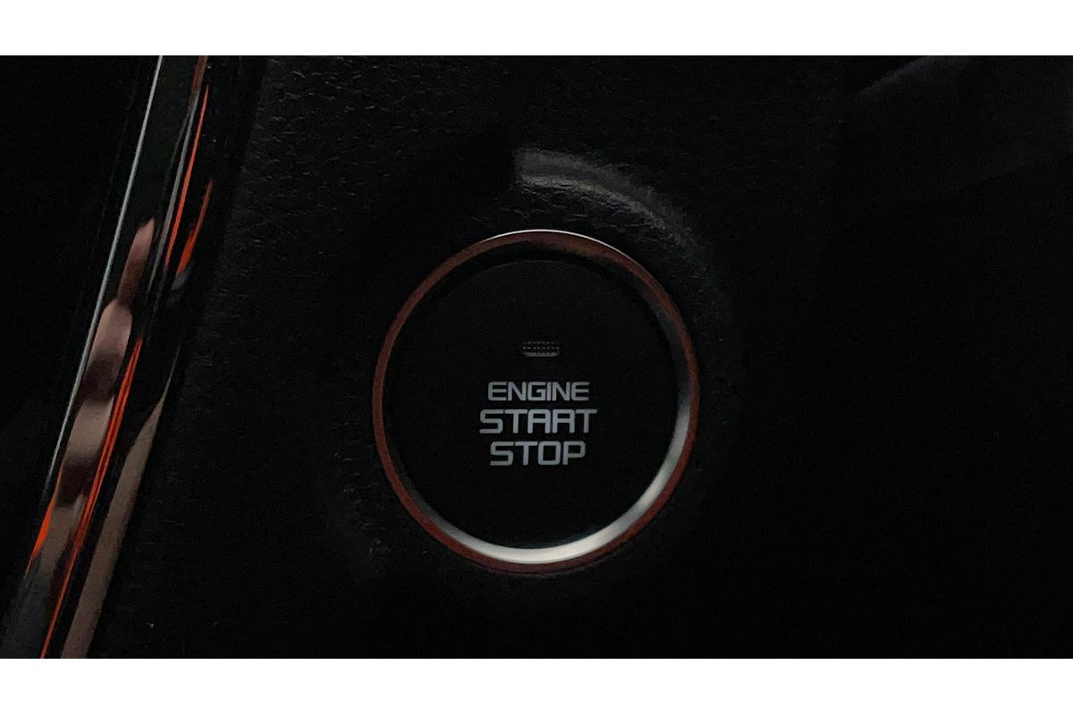 2022 Isuzu MU-X LS-T