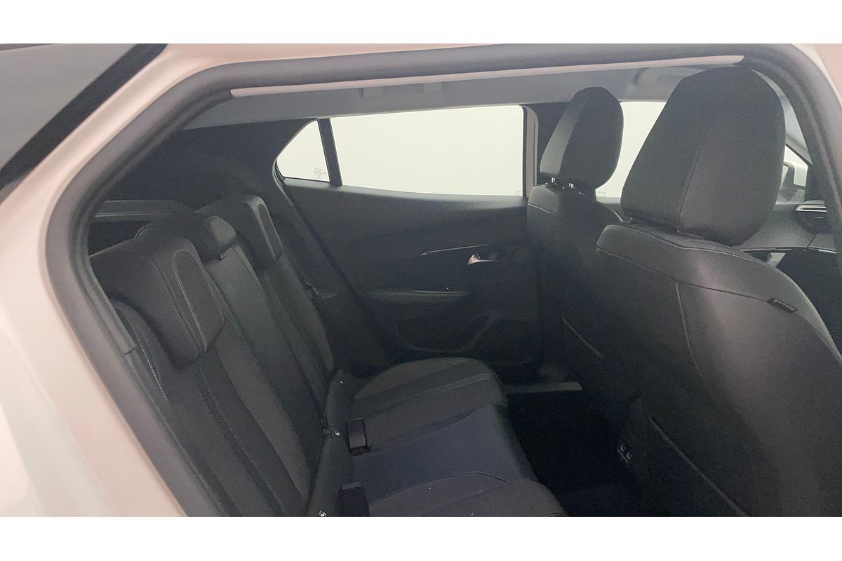 2021 Peugeot 2008 Allure P24