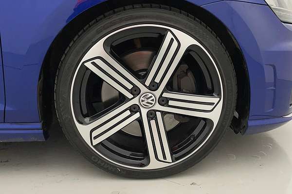 2016 Volkswagen Golf R 7