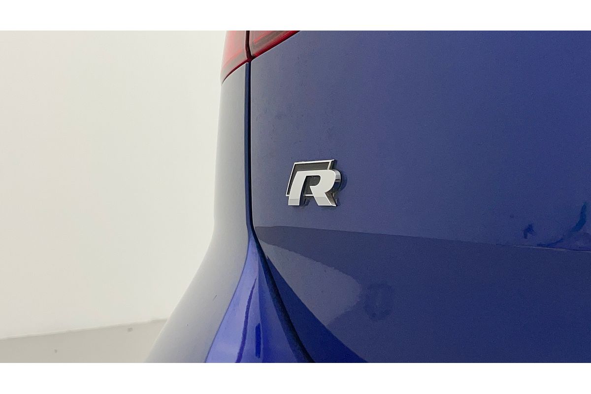 2016 Volkswagen Golf R 7