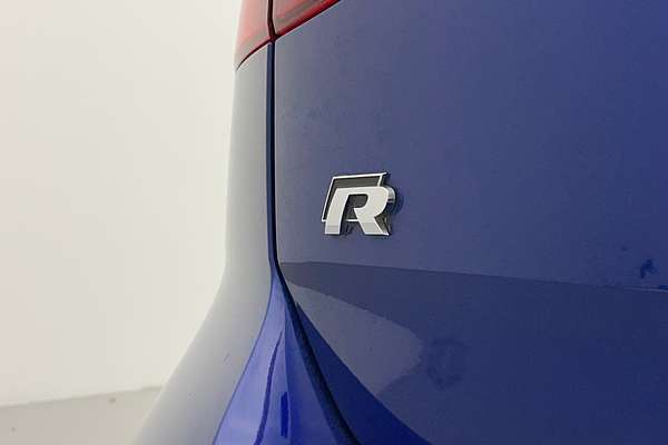 2016 Volkswagen Golf R 7