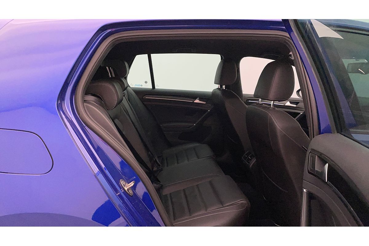 2016 Volkswagen Golf R 7