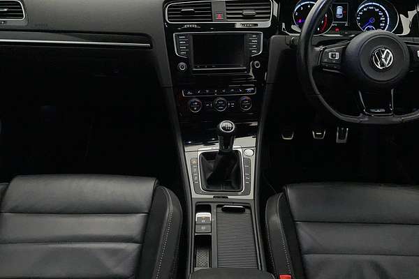 2016 Volkswagen Golf R 7