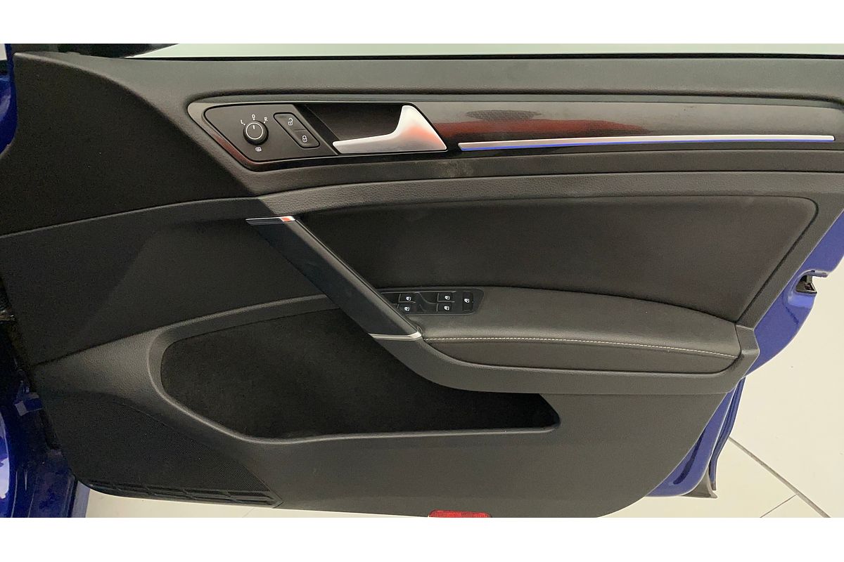 2016 Volkswagen Golf R 7