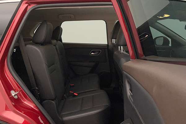 2023 Nissan X-TRAIL ST-L T33