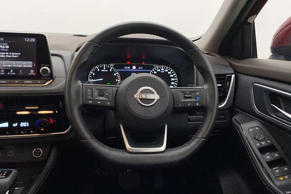 2023 Nissan X-TRAIL ST-L T33