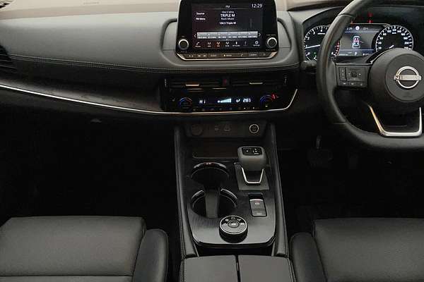 2023 Nissan X-TRAIL ST-L T33