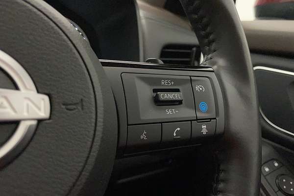 2023 Nissan X-TRAIL ST-L T33