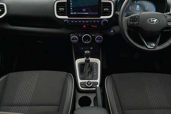2023 Hyundai Venue Elite QX.V5
