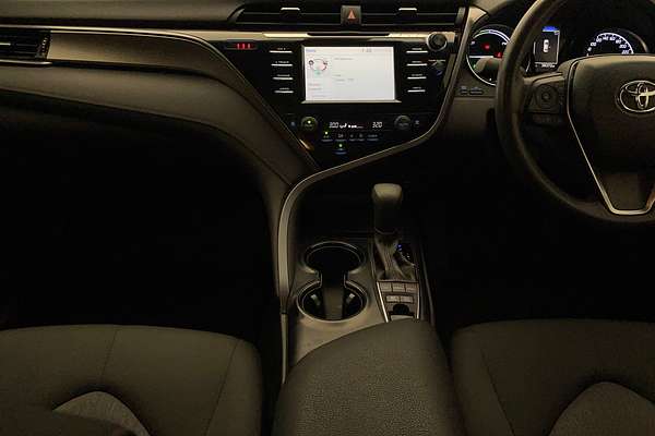 2020 Toyota Camry Ascent AXVH71R
