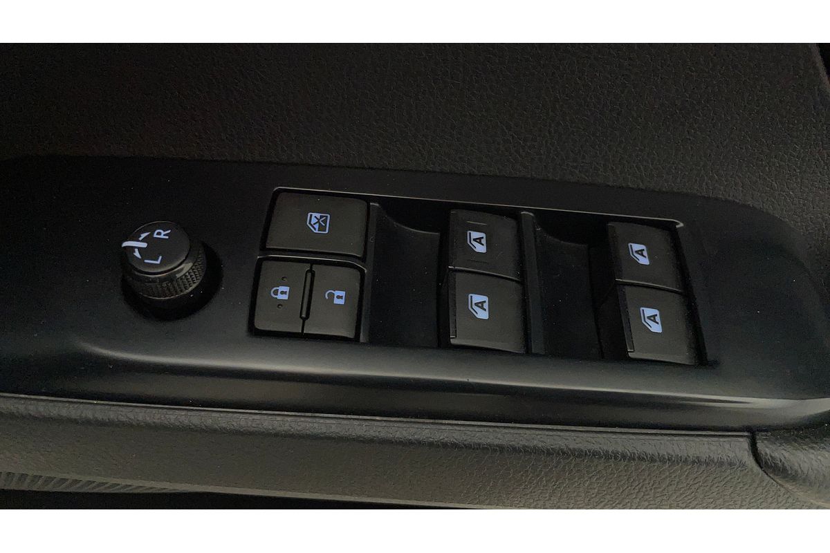 2020 Toyota Camry Ascent AXVH71R