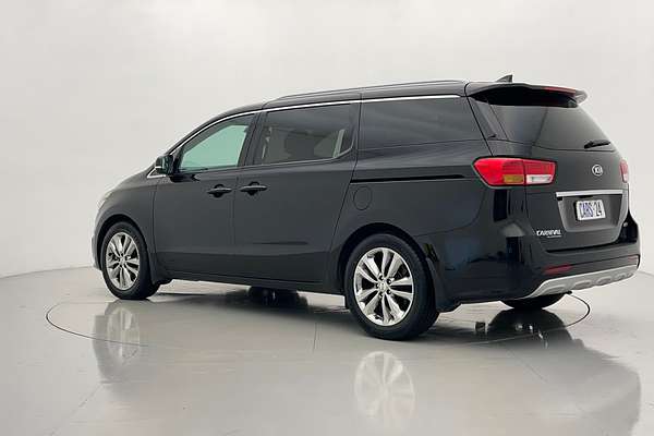 2017 Kia Carnival Platinum YP