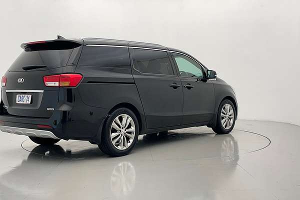 2017 Kia Carnival Platinum YP
