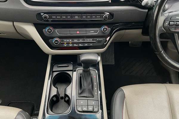 2017 Kia Carnival Platinum YP