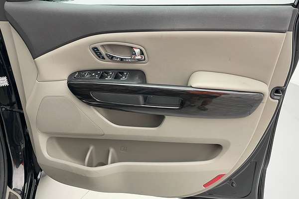 2017 Kia Carnival Platinum YP