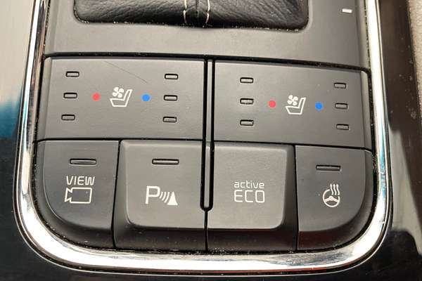 2017 Kia Carnival Platinum YP