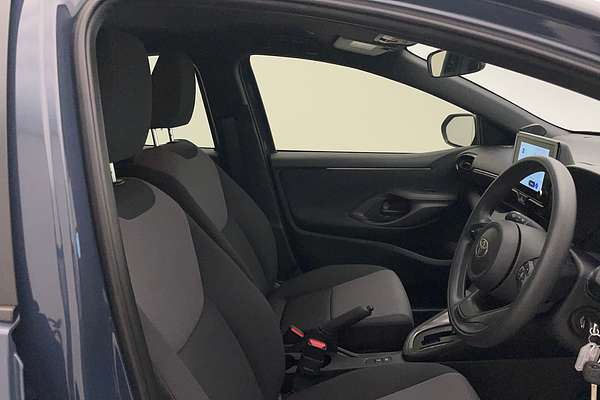 2024 Toyota Yaris Ascent Sport MXPA10R