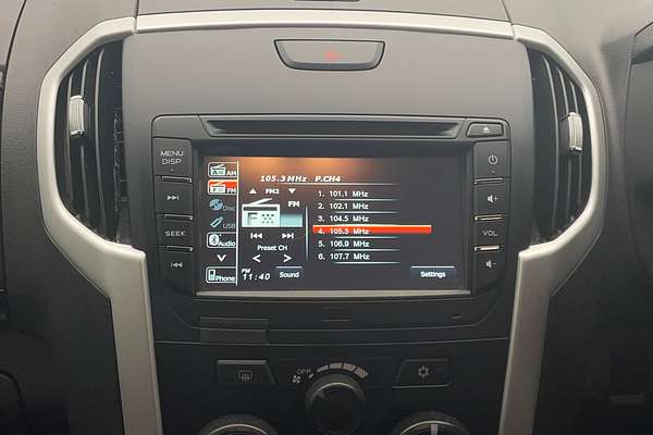 2021 Isuzu MU-X LS-M