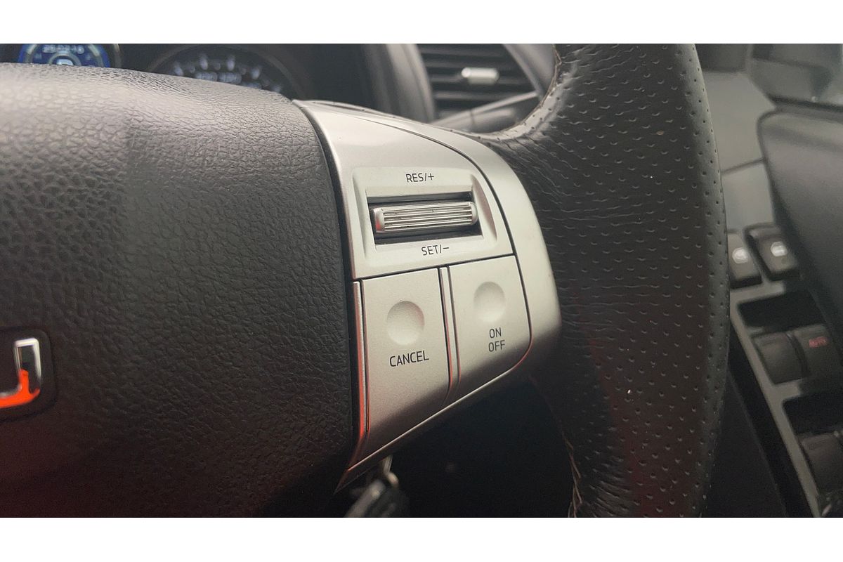 2021 Isuzu MU-X LS-M