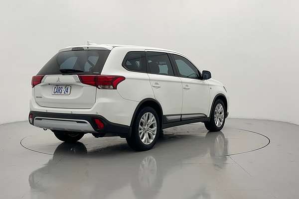 2020 Mitsubishi Outlander ES ZL