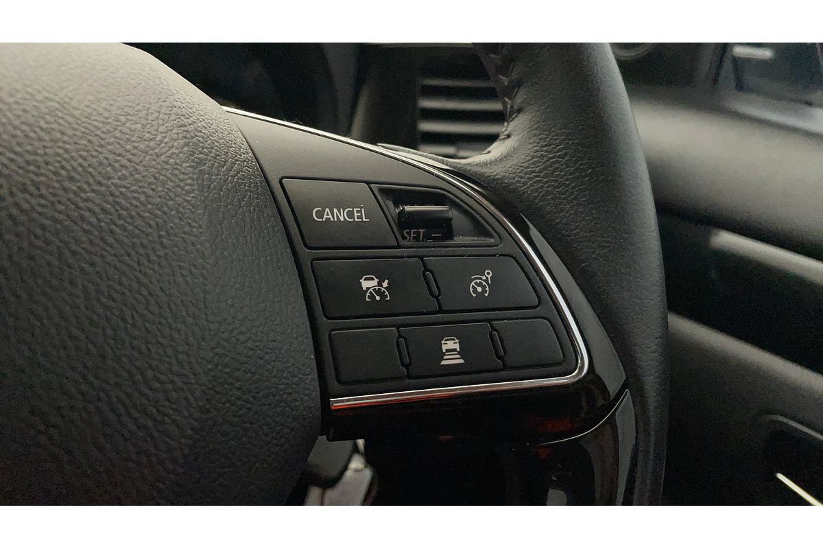 2020 Mitsubishi Outlander ES ZL