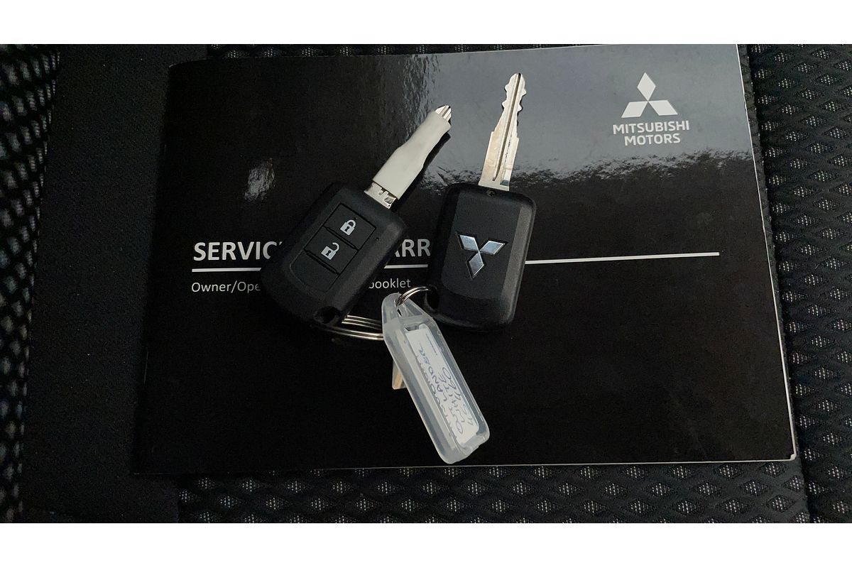 2020 Mitsubishi Outlander ES ZL