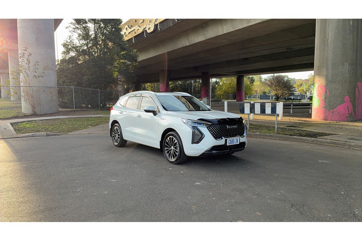 2022 Haval Jolion Ultra Hybrid A01