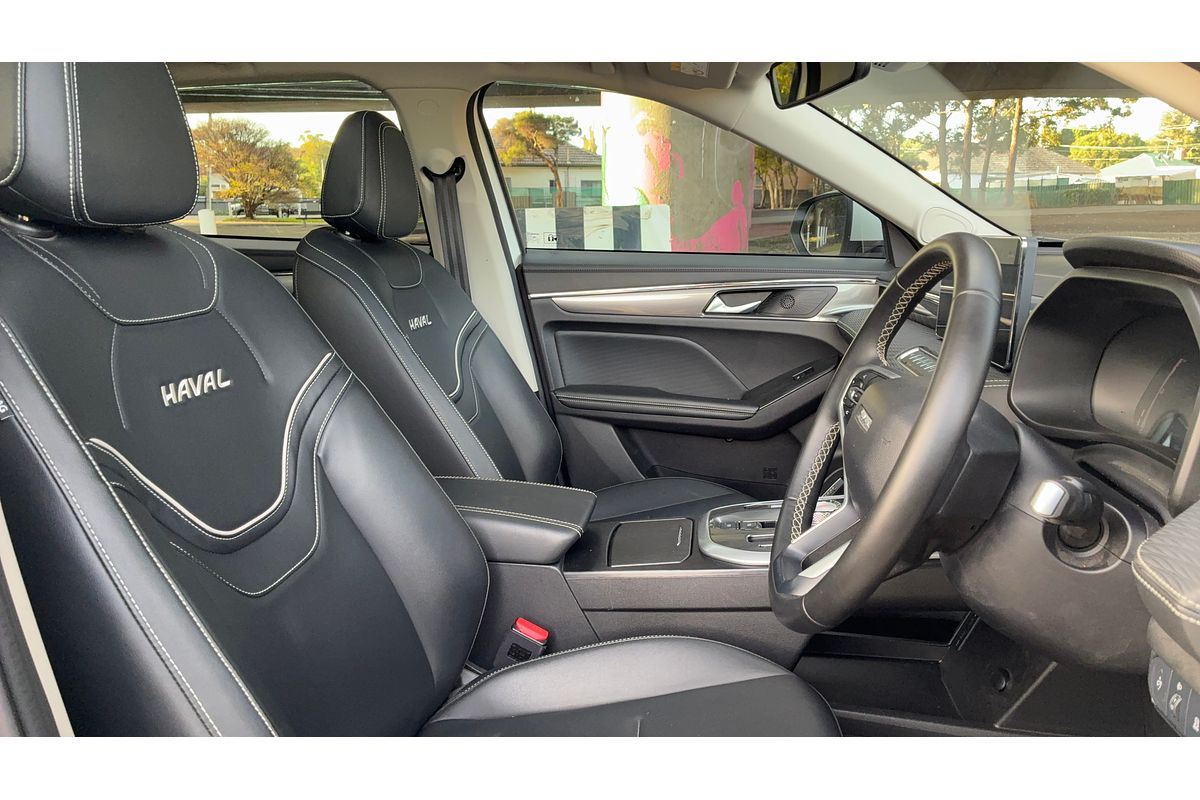 2022 Haval Jolion Ultra Hybrid A01