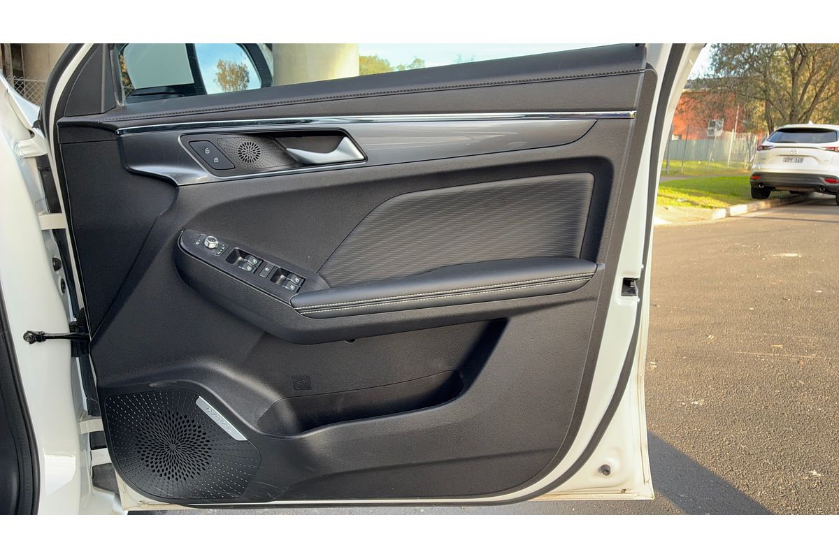 2022 Haval Jolion Ultra Hybrid A01