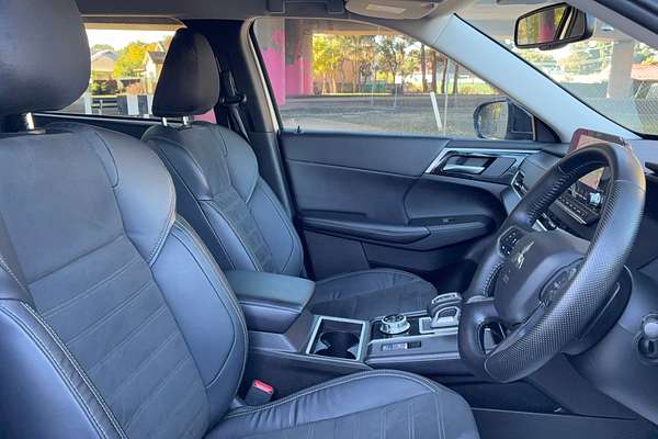 2022 Mitsubishi Outlander Aspire ZM