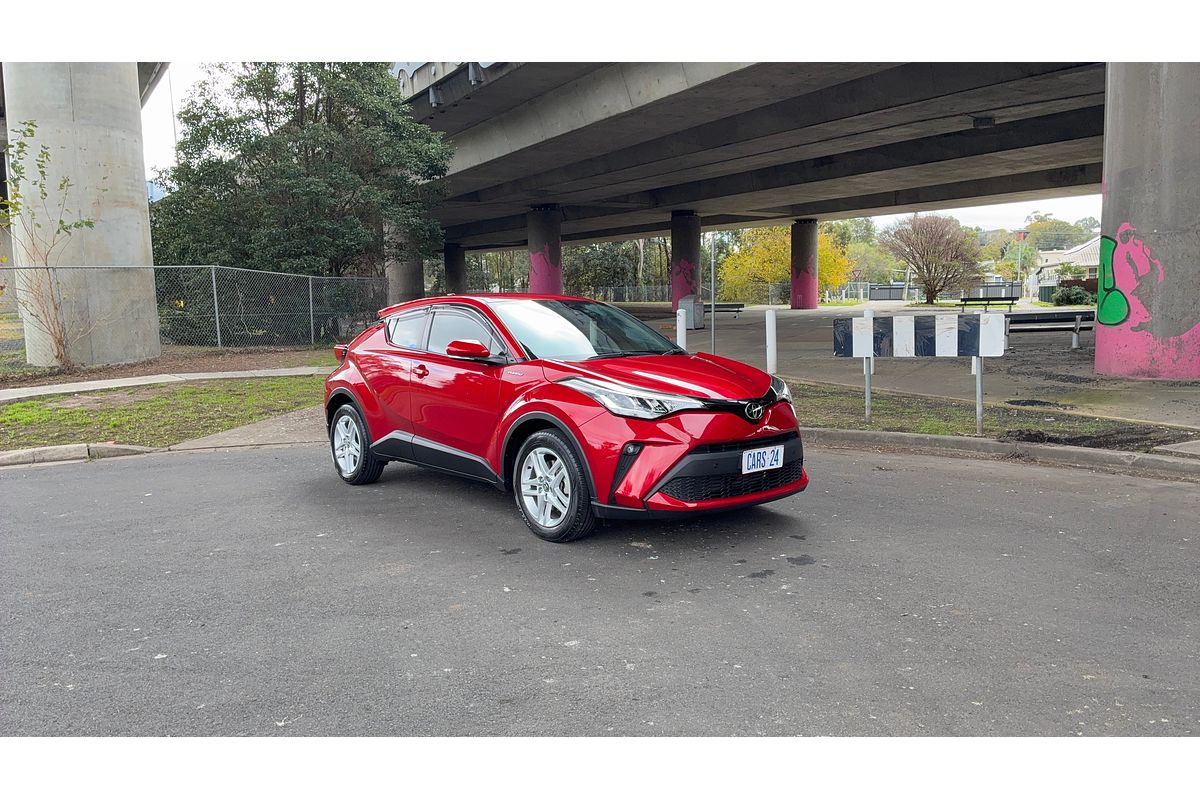 2020 Toyota C-HR NGX10R