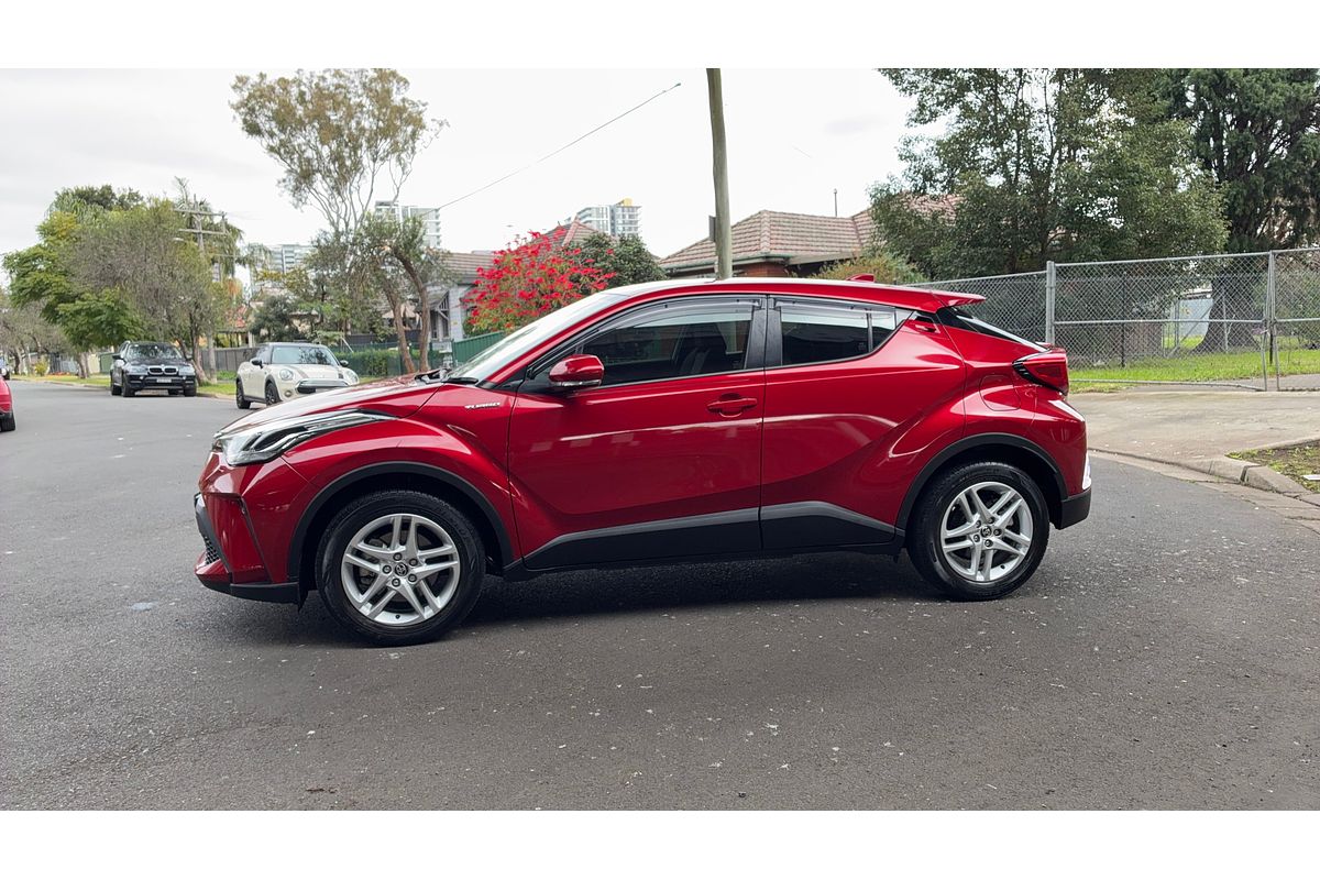 2020 Toyota C-HR NGX10R