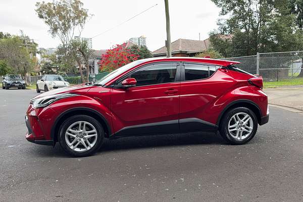2020 Toyota C-HR NGX10R