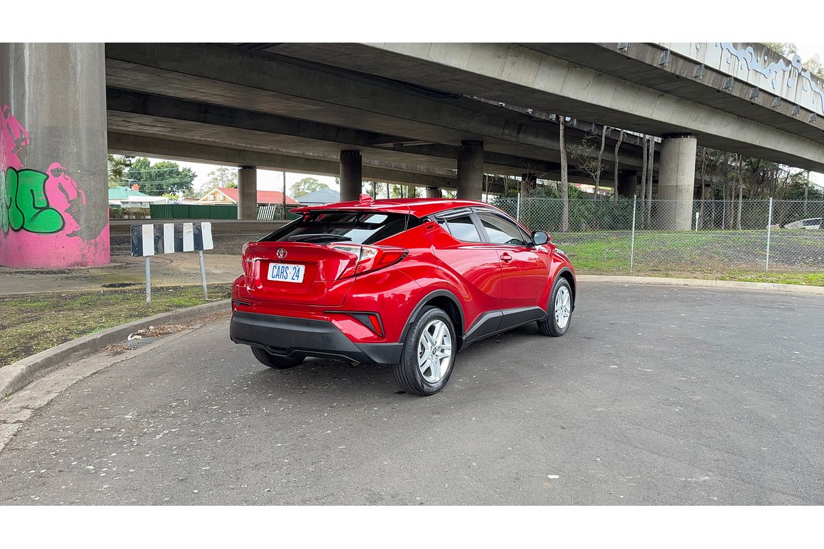 2020 Toyota C-HR NGX10R