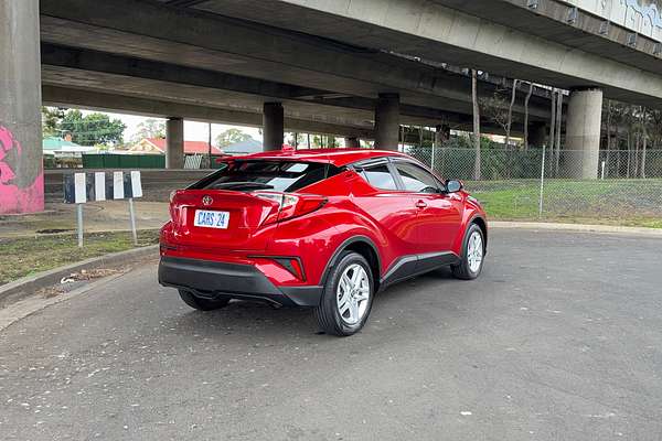 2020 Toyota C-HR NGX10R