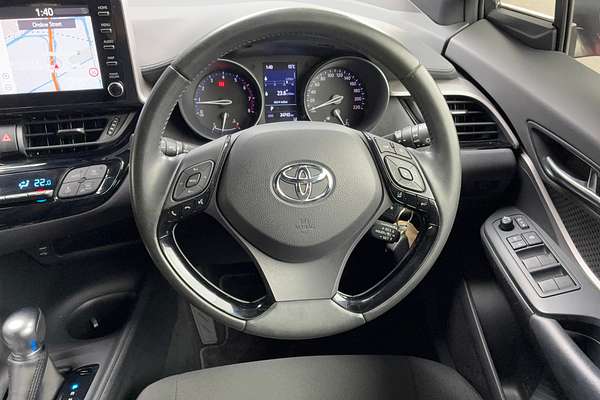 2020 Toyota C-HR NGX10R