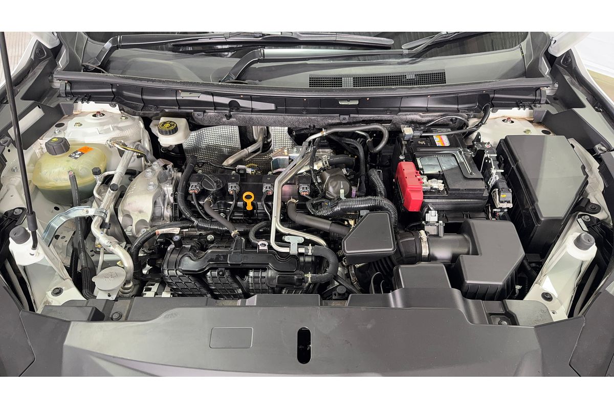 2023 Mitsubishi Outlander ES ZM