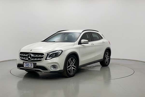 2017 Mercedes-Benz GLA-Class GLA180 X156
