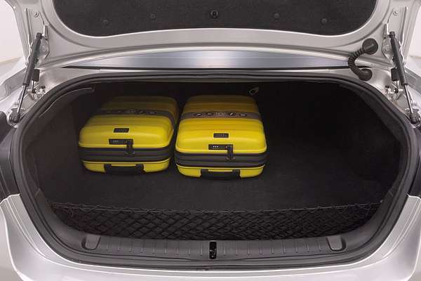2015 Holden Calais V VF