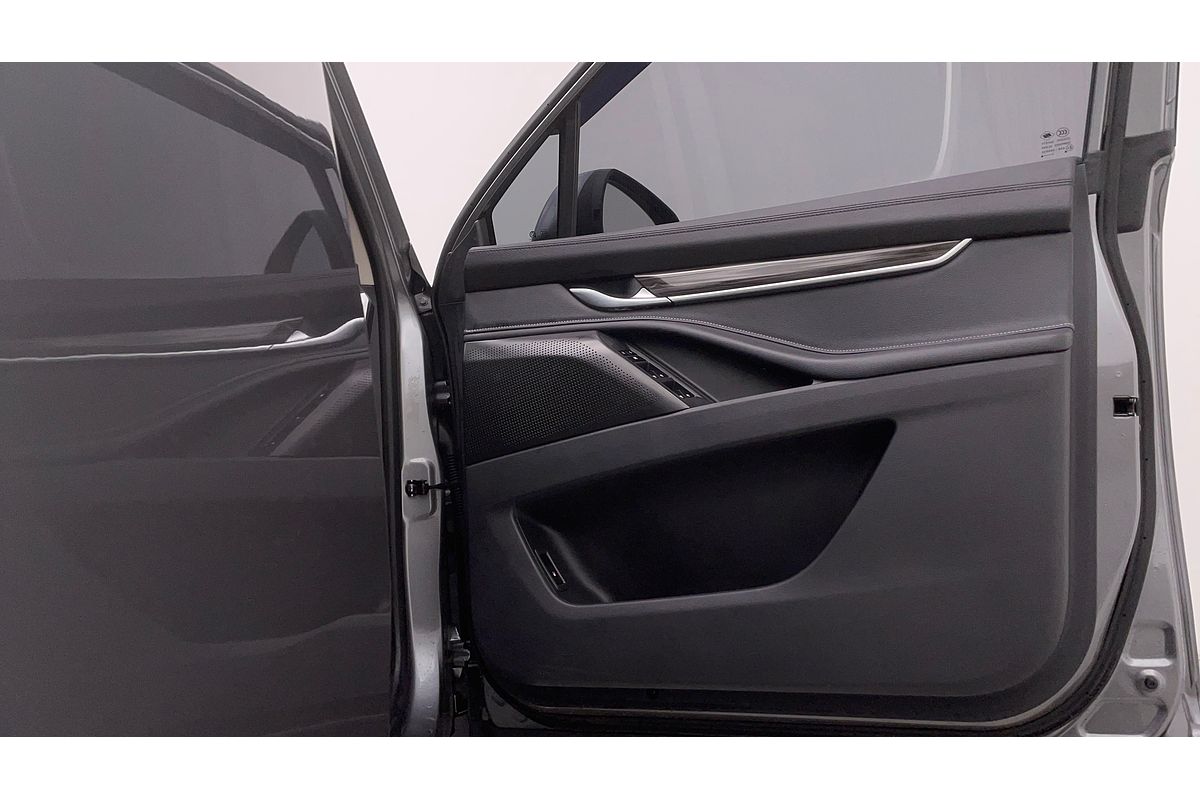 2022 LDV D90 Executive SV9A