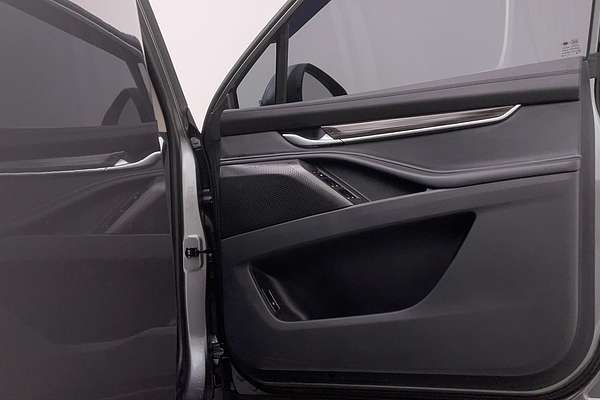 2022 LDV D90 Executive SV9A