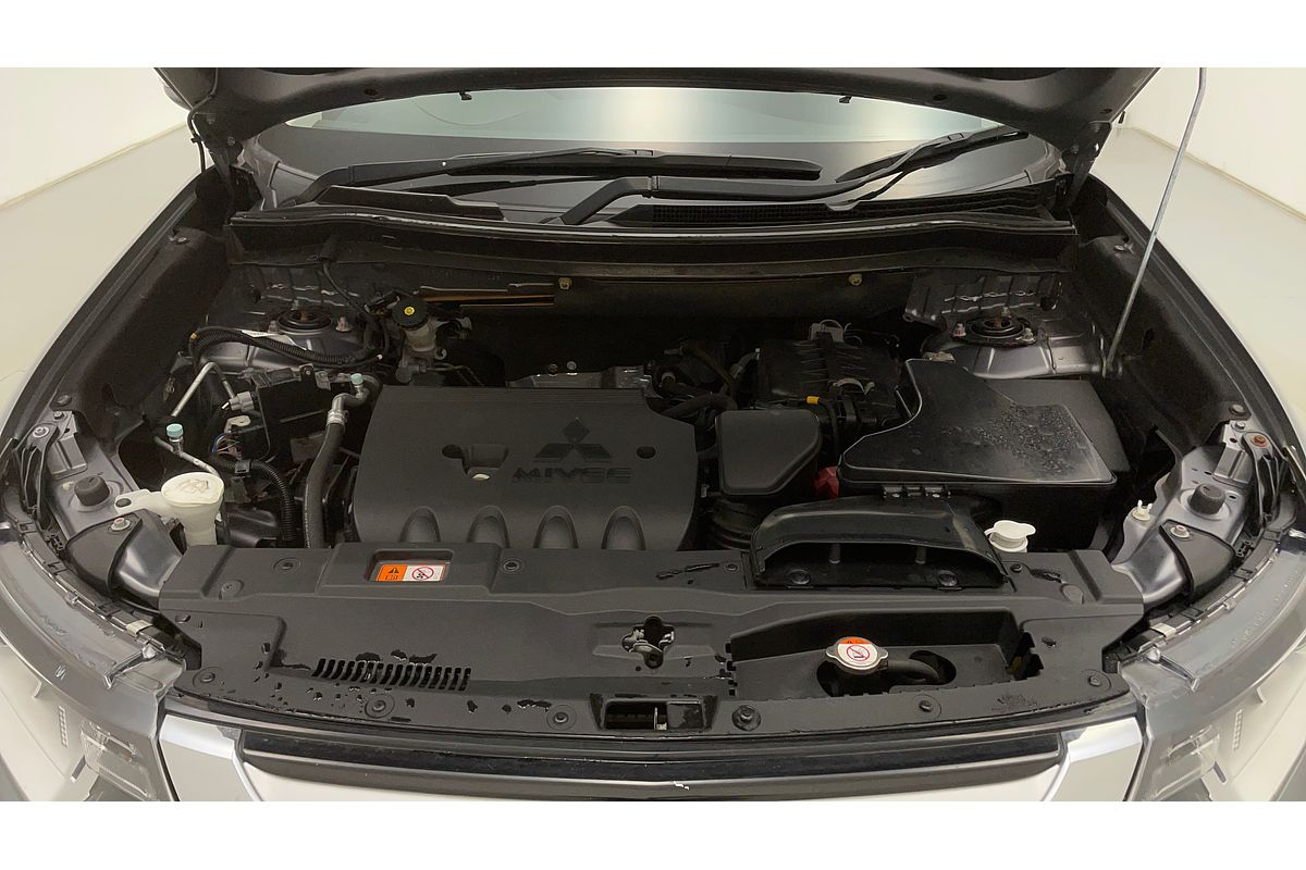 2016 Mitsubishi Outlander LS ZK