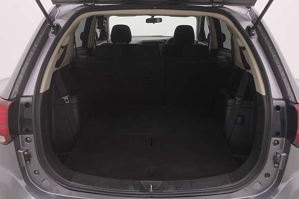 2016 Mitsubishi Outlander LS ZK