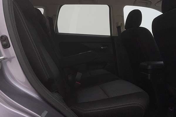 2016 Mitsubishi Outlander LS ZK