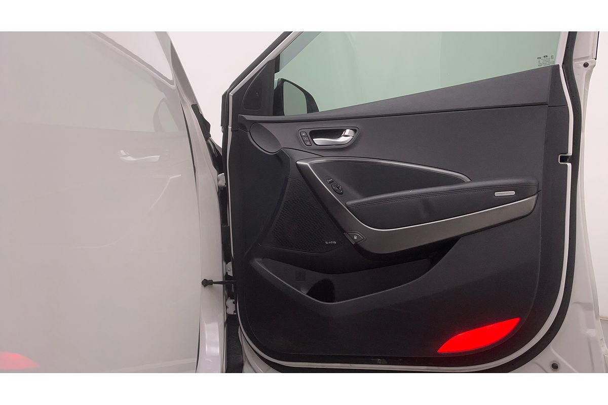 2016 Hyundai Santa Fe Active DM3 Series II