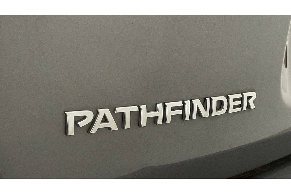 2019 Nissan Pathfinder ST-L R52 Series III